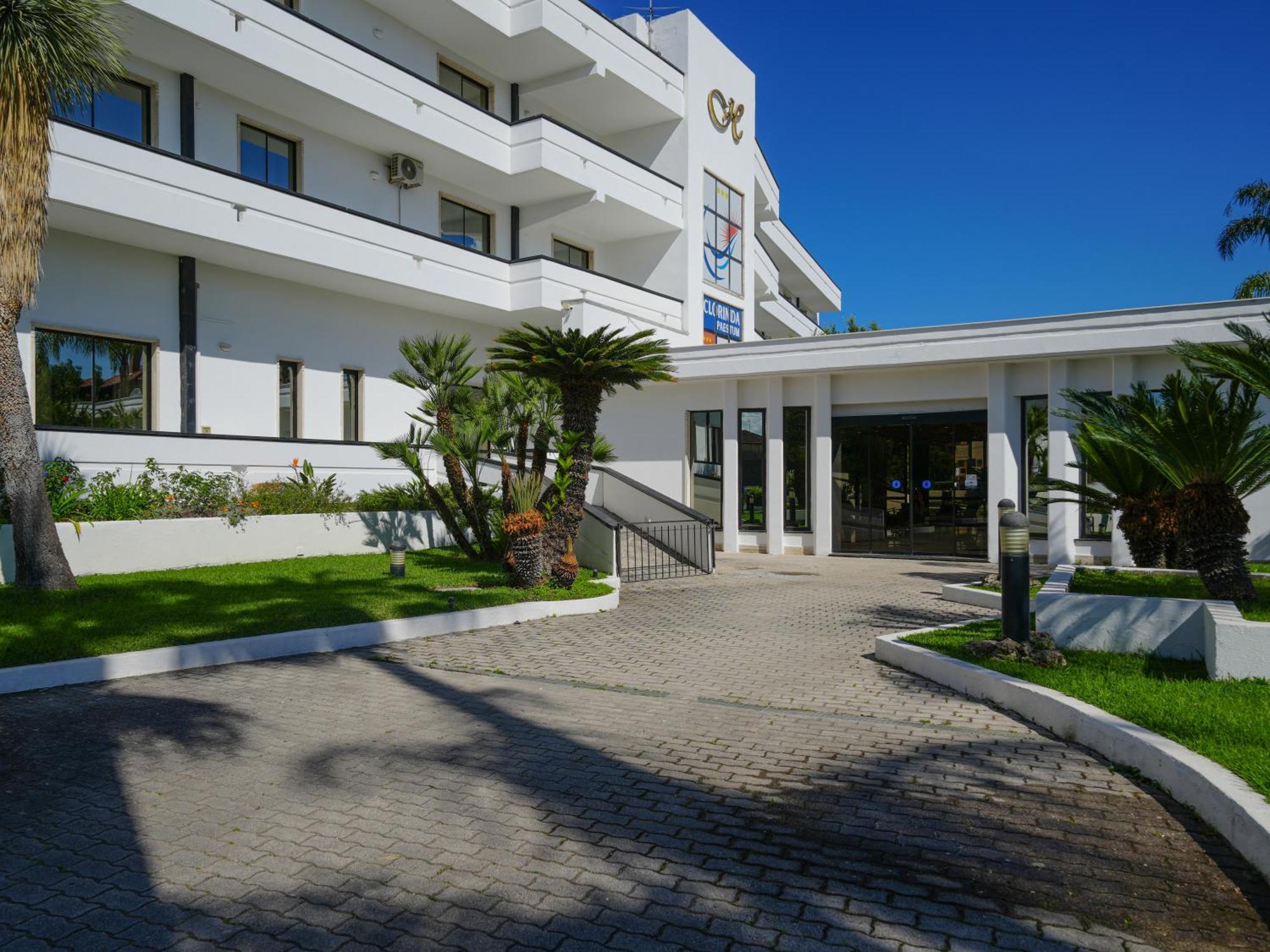Hotel Club Clorinda Nuova Gestione 2024 เพสตุม ภายนอก รูปภาพ