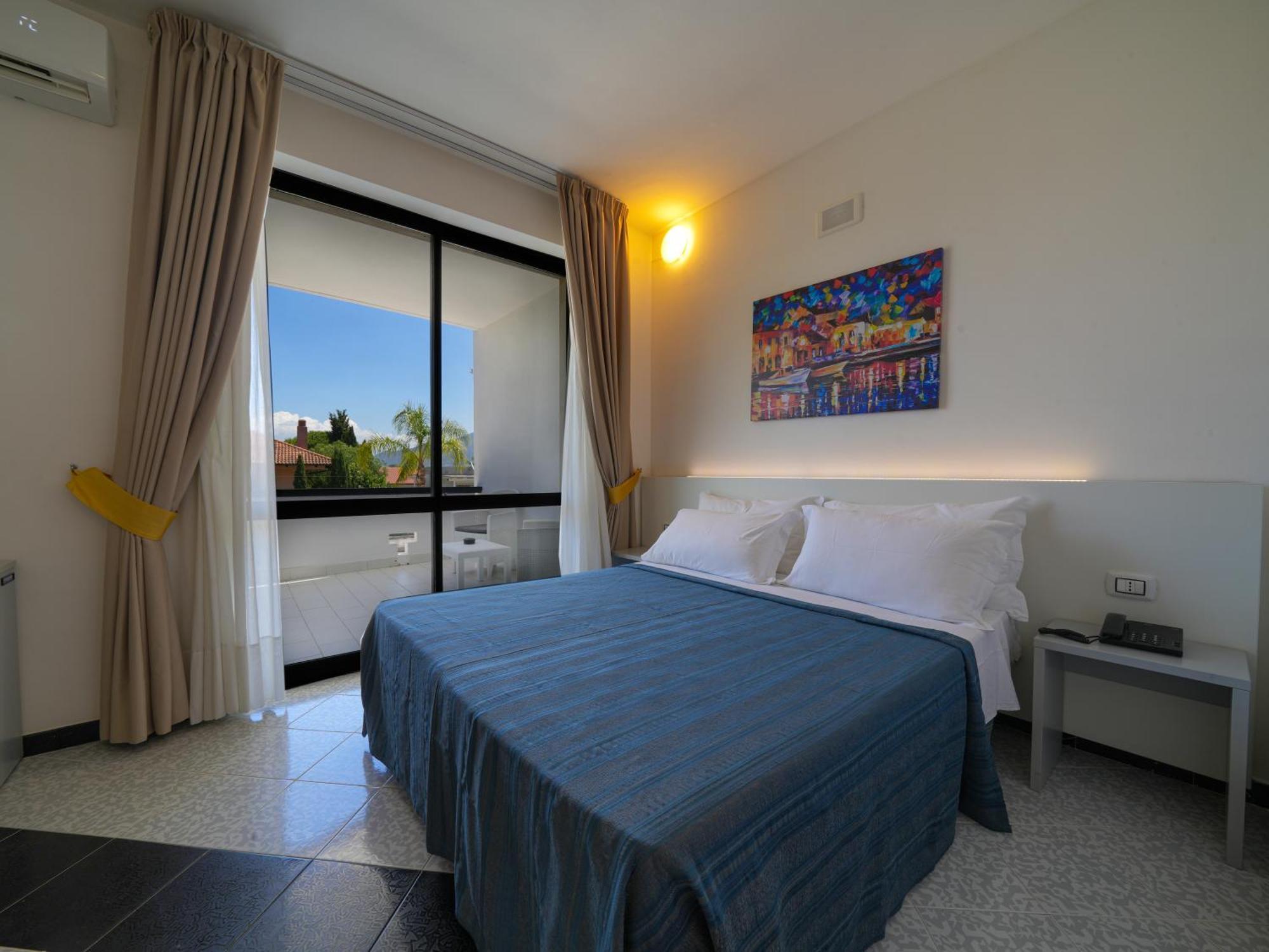 Hotel Club Clorinda Nuova Gestione 2024 เพสตุม ภายนอก รูปภาพ