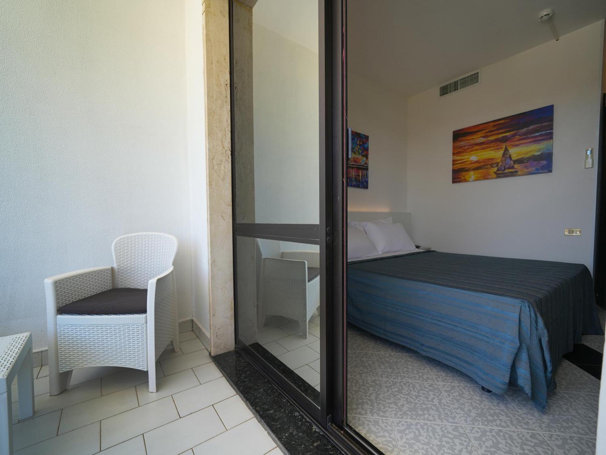 Hotel Club Clorinda Nuova Gestione 2024 เพสตุม ภายนอก รูปภาพ
